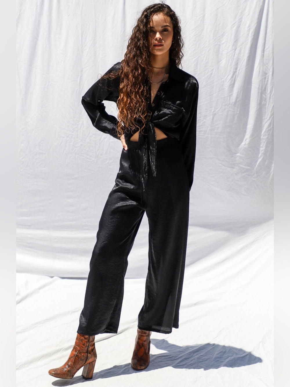 New! Jen’s Pirate Booty Whiskey A GoGo Jumpsuit 🖤 Small